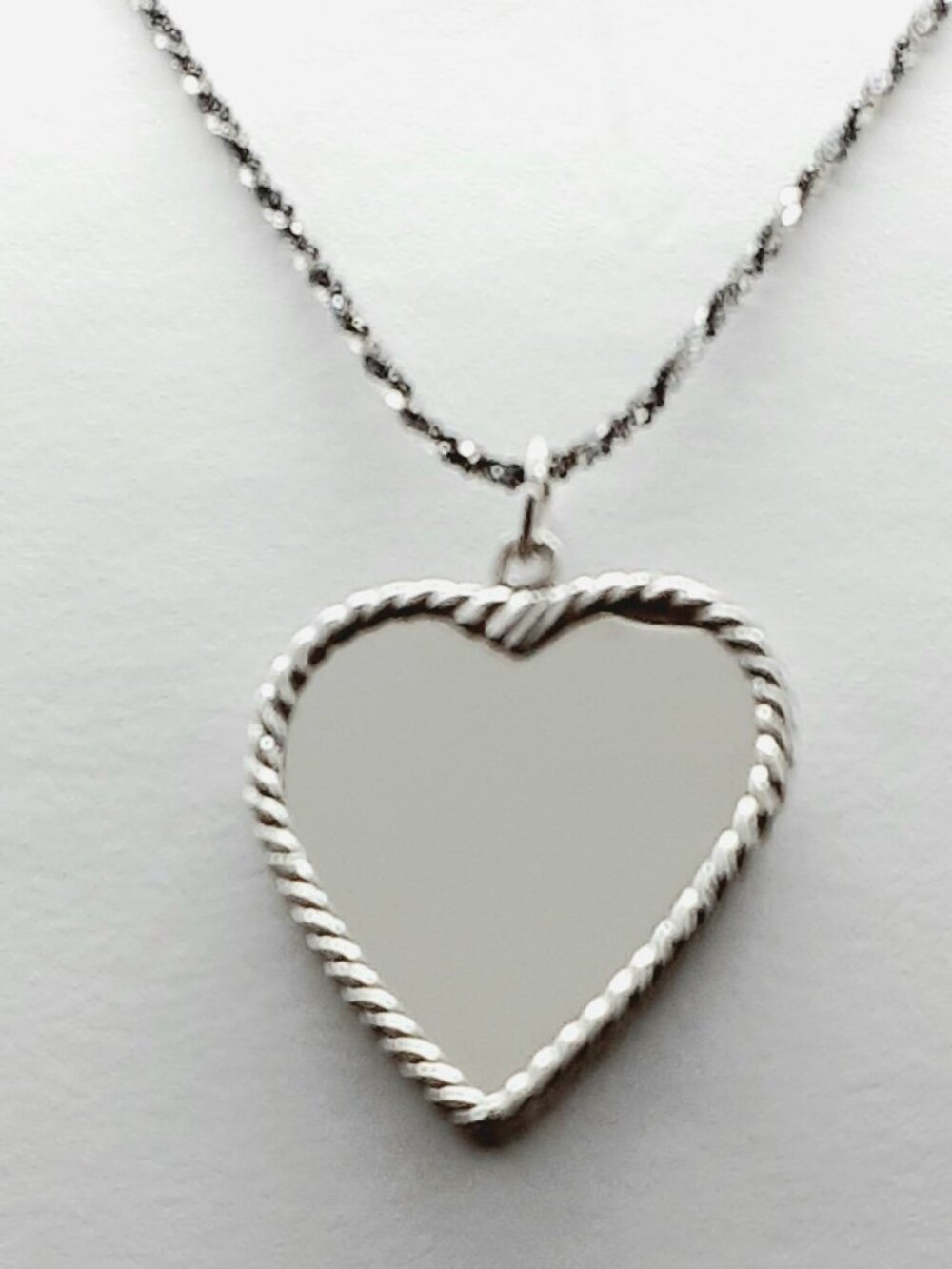 NEW 18 inch 925 oxidized wheat chain and mirrored heart pendant - Picture 11 of 12